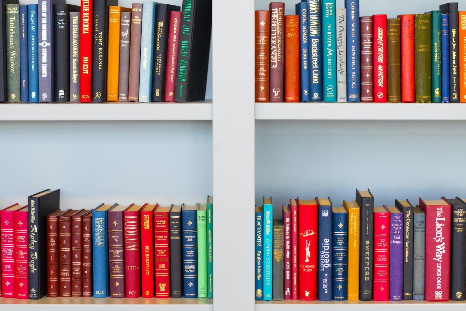 7 Must-Read Books to Keep Entrepreneurs Ahead of the Curve